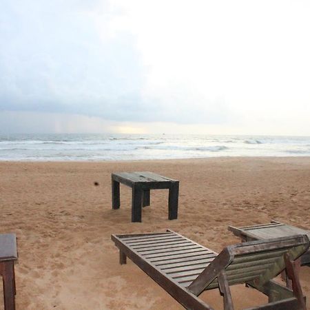 Warahena Beach Hotel Bentota Eksteriør billede